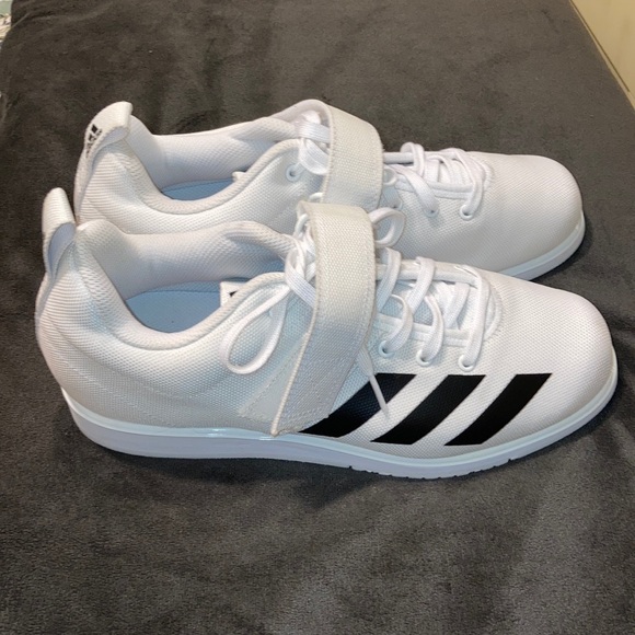 vegan weightlifting shoes